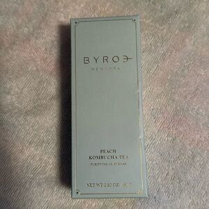 NEW Byroe Peach Kombucha Tea Purifying Clay Mask NIB NEW IN BOX